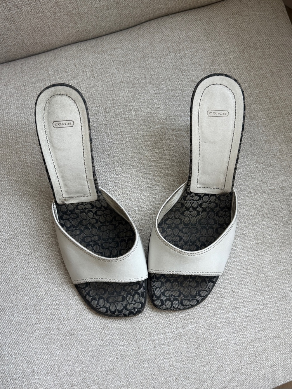 COACH Women's White Leather Slide Sandals vintage - Picture 2 of 9
